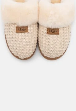 Ugg Cozy - Slippers - Cream -Best Clothing Store 0ba294fceeec41fb9fb38426add47e61