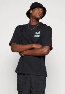 YOURTURN Chest Tee Unisex - Print T-Shirt - 802 - Black -Best Clothing Store 0df043f7336d4498b652bc179d5ab6ee