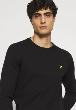 Lyle & Scott Crew Neck Jumper - Jumper - Jet Black -Best Clothing Store 0fb83e573f88481ca5e2f59ade740d9d