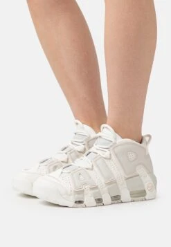 Nike Sportswear Air More Uptempo - High-Top Trainers - Sail/Guava Ice/Bone -Best Clothing Store 10307256d9704e49a9ea0cb11d1af3bf