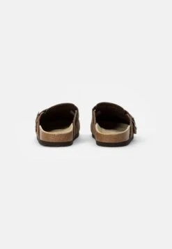 Pier One Leather Unisex - Slippers - Brown -Best Clothing Store 18a09b6c3e71439784e427988b058842