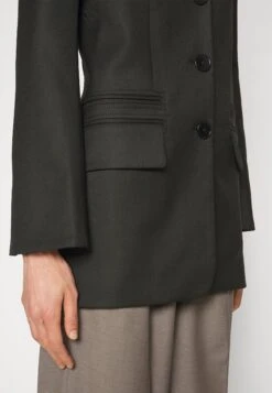 By Malene Birger Essentials Porter - Short Coat - Black -Best Clothing Store 1d824c12b2e74d3f8644551ac8c447c8