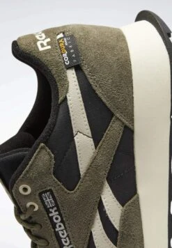 Reebok Classic Classic Leather Unisex - Trainers - Core Black Army Green Stucco -Best Clothing Store 241de294ab224a51860c2db423e09f2a