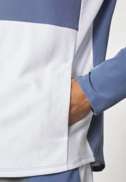 Nike Performance Advantage Jacket Packable - Training Jacket - Diffused Blue/White -Best Clothing Store 337b9c3d2e704303af6ae69d8a590d13