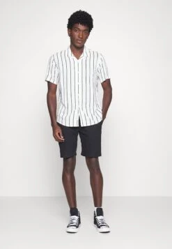 Best Clothing Store -Best Clothing Store 43bf8d5300d84d19aab3f62f08ed036f