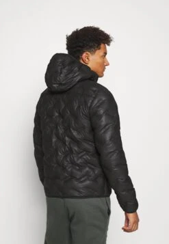 Ellesse Stannetti Jacket - Winter Jacket - Black -Best Clothing Store 4986b2fe35e643f3b94727226d4f70fc