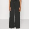 Nmjasa Wide Pant - Tracksuit Bottoms - Black