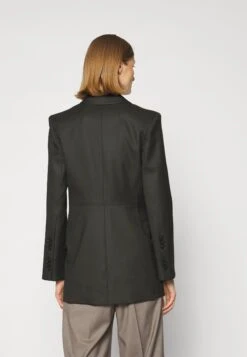 By Malene Birger Essentials Porter - Short Coat - Black -Best Clothing Store 72539fd169cb438db4657ea0a3ea4c3a