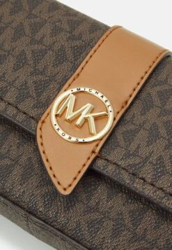 MICHAEL Michael Kors Greenwich Xs Sling Xbody - Across Body Bag - Brown/Acorn -Best Clothing Store 787f459eca434a9e9319a08c1184d078