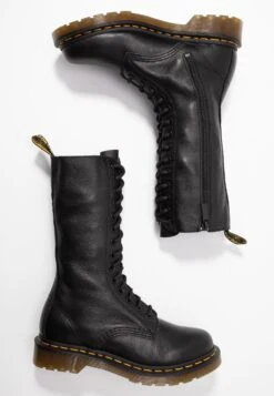 Dr. Martens Virginia - Lace-Up Boots -Best Clothing Store 8c5f05b0ea424972adfc9687954c8cc2