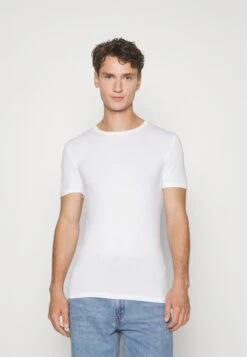 Best Clothing Store -Best Clothing Store 8e045e8a726d45a4854503a4ddee04a2