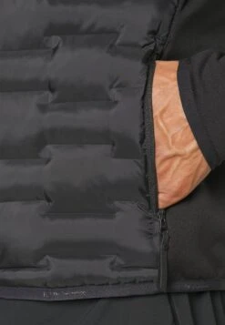 Peak Performance Argon Hybrid Hood - Fleece Jacket - Black -Best Clothing Store ae165d7f21074988b29474439627a8c4