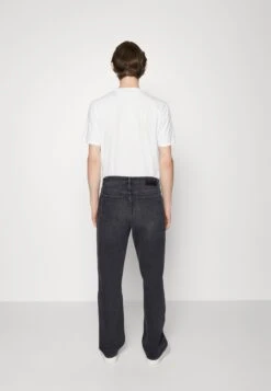 Steve Overdyed Black - Relaxed Fit Jeans - Overdyed Black -Best Clothing Store aea29ae6fad34b28b308351dc4f1fe86