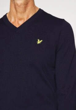 Lyle & Scott Golf V Neck - Jumper - Dark Navy 11 Lyle & Scott Golf V Neck - Jumper - Dark Navy -Best Clothing Store b02eaabdd5fb44b6bec27a87b31f307c