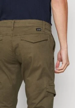 Indicode Jeans Javier - Cargo Trousers - Army -Best Clothing Store b344b1037cd74a6aae3f10f52c4ad088