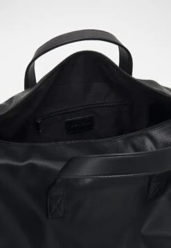 Pier One Unisex - Weekend Bag - Black -Best Clothing Store b75bb8dee5e0485583479fa701d08243
