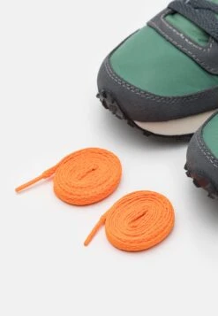 Saucony Dxn Trainer Unisex - Trainers - Green/Orange -Best Clothing Store badde7961e89488bacd6d38edf98e3a5