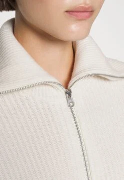 SAMSØE SAMSØE Nova - Cardigan - Pristine -Best Clothing Store c0ca7ef36cfd45ba9d38d1cd336c59ba