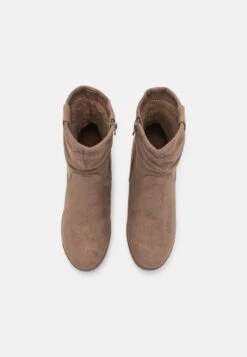 Anna Field Winter Boot - Wedge Ankle Boots - Taupe -Best Clothing Store c19865a230df4857a80dfad1dea5855a