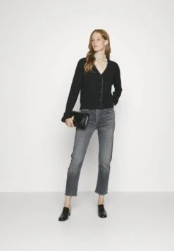 MOTHER The Tomcat Ankle - Straight Leg Jeans - X Marks The Spot -Best Clothing Store d2f079431f98403a9eb38eb8fbdfc80a