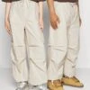 YOURTURN Unisex - Cargo Trousers - White