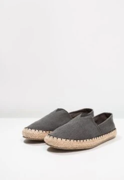 Pier One Espadrilles - Grey -Best Clothing Store d3f6d93cf6a84c038fa1e85511b70aa4