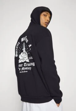 YOURTURN Rose Knife Unisex - Hoodie -Best Clothing Store ea9551c79a56460492c8274dcab70a6a